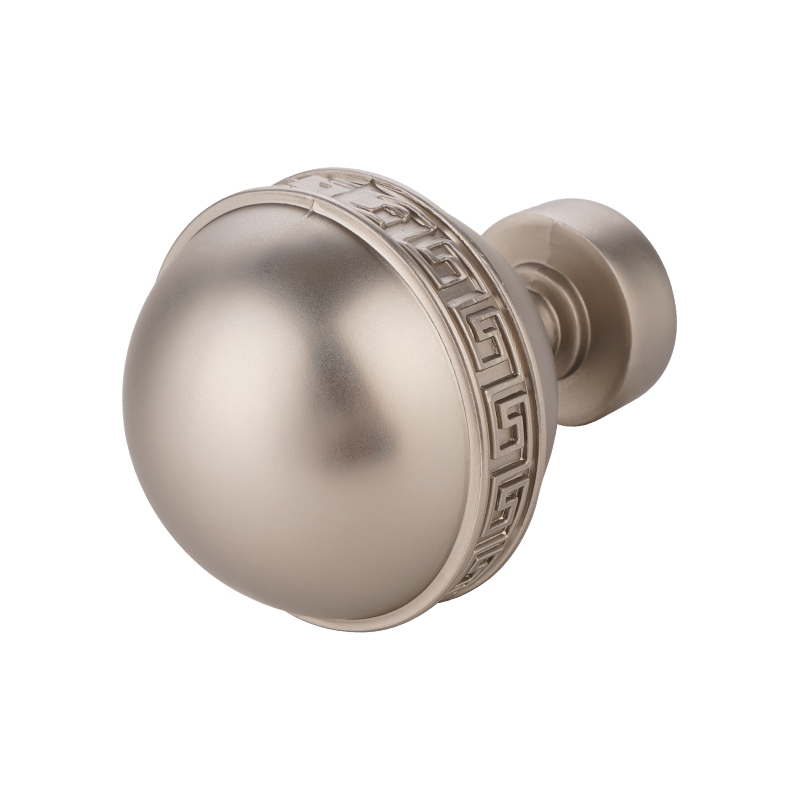 Bold finial gardinstang