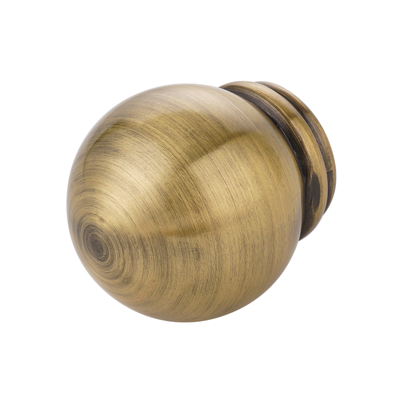 Bold finial gardinstang