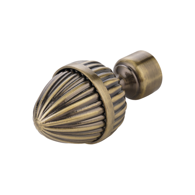 Bold finial gardinstang