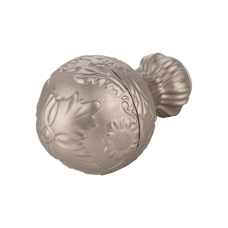 Bold finial gardinstang