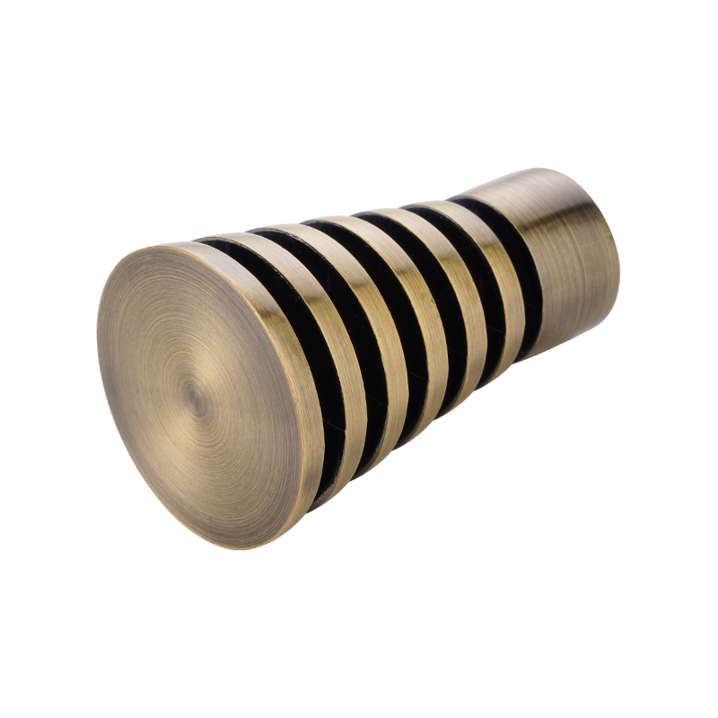 Gardinhorn finials