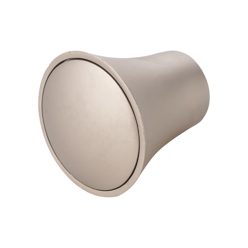Gardinhorn finials