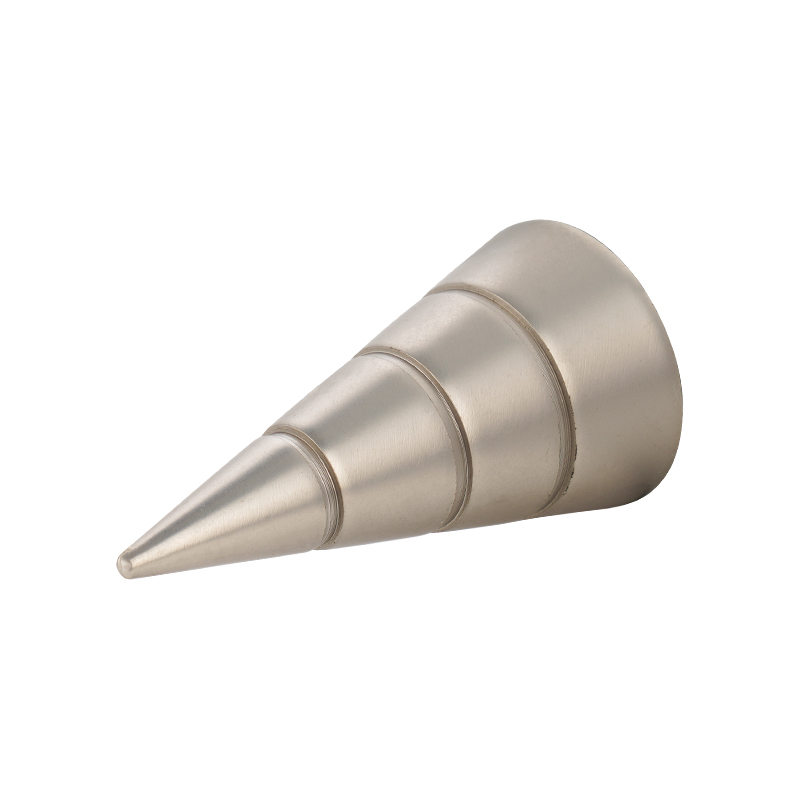 Gardinhorn finials
